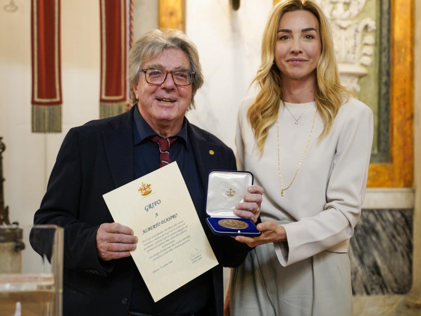 Il Grifo ad Alberto Diaspro: un riconoscimento alla ricerca